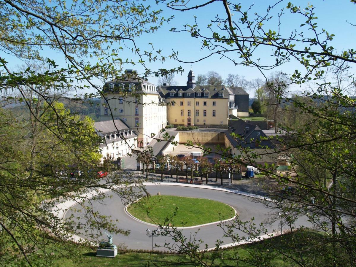 Schloss Wittgenstein Apartment บาด ลาสเฟอ ภายนอก รูปภาพ